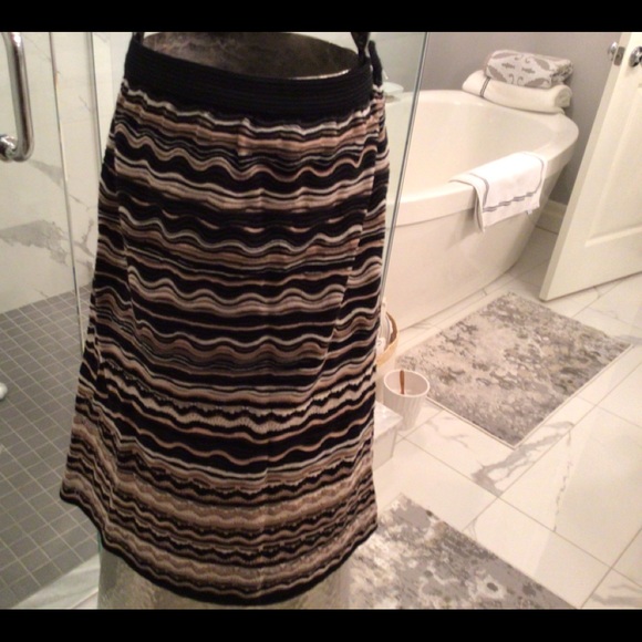 COPY - Vintage missoni skirt knee length size 40 or a small black knit final pr… - Picture 1 of 13